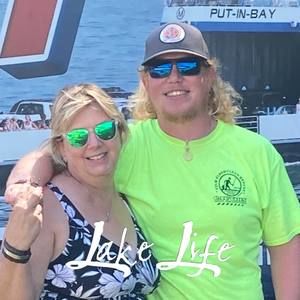 Meet your Posher, Carol